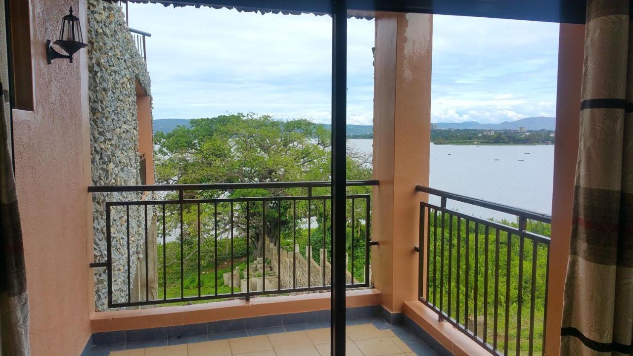 Milimani Beach Resort Kisumu Extérieur photo